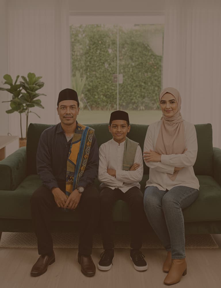 Siti, Mother of Ahmad